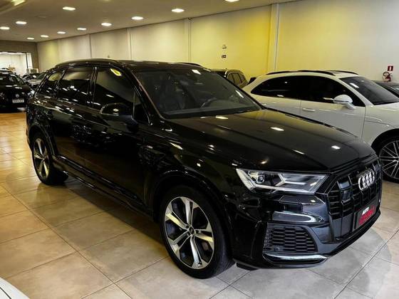 AUDI Q7 3.0 55 TFSI GASOLINA PERFORMANCE BLACK QUATTRO TIPTRONIC